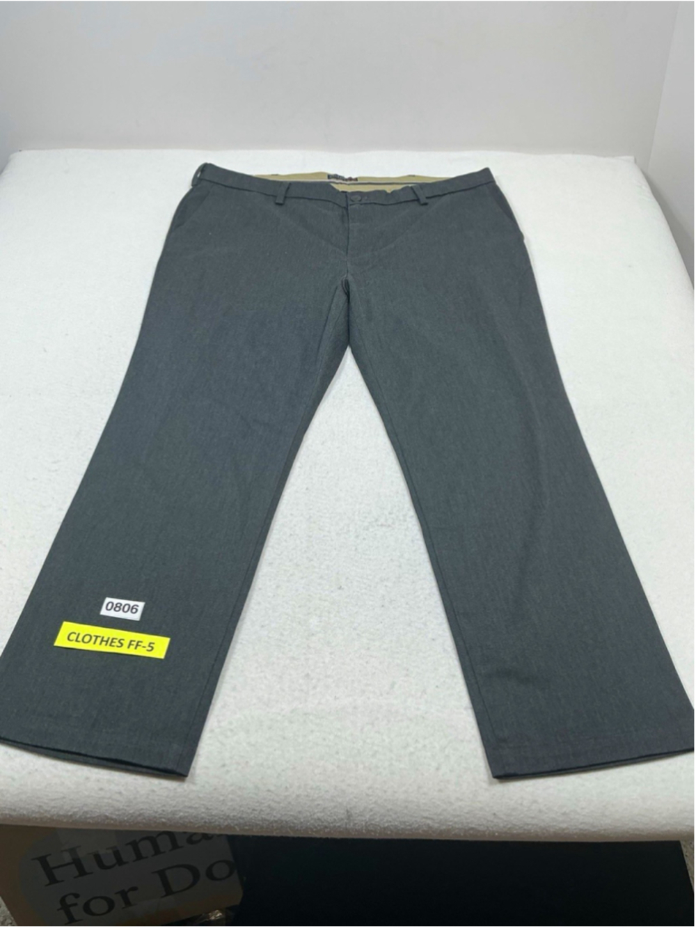 Men’s Dockers Signature Khaki Pants 42W Gray Straight Fit Stretch Flat Front
